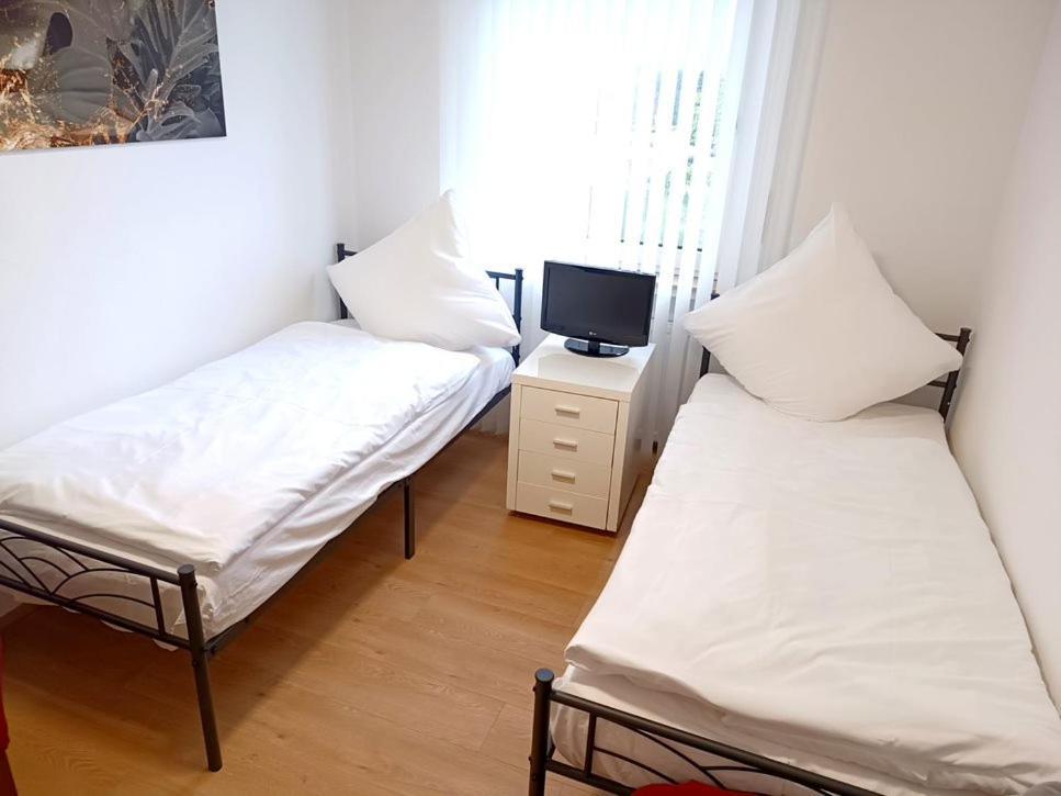Ferienwohnung-Montagewohnung 3 Bad Driburg Luaran gambar
